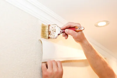 Pose de papier peint à la Basse-Vaivre — revêtements muraux et toiles de verre